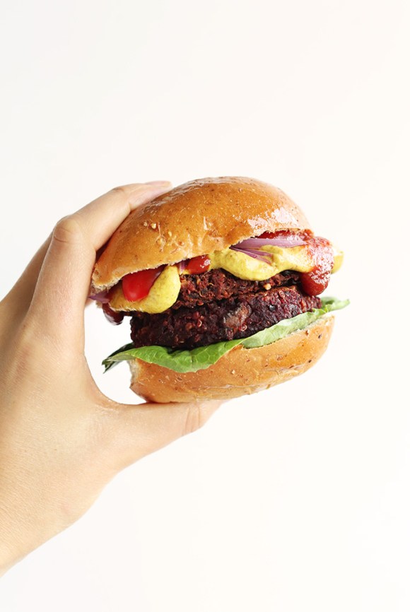 healthy-simple-black-bean-beet-burgers-with-quinoa-and-walnuts-wholesome-hearty-and-super-flavorful-vegan-glutenfree2